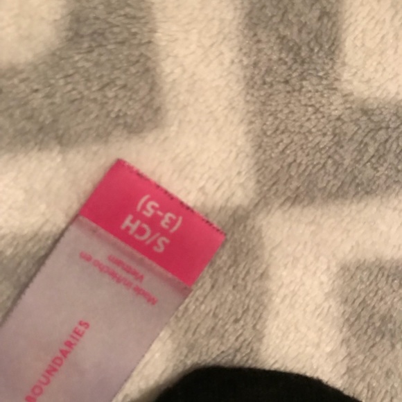 tshirt - Picture 2 of 2